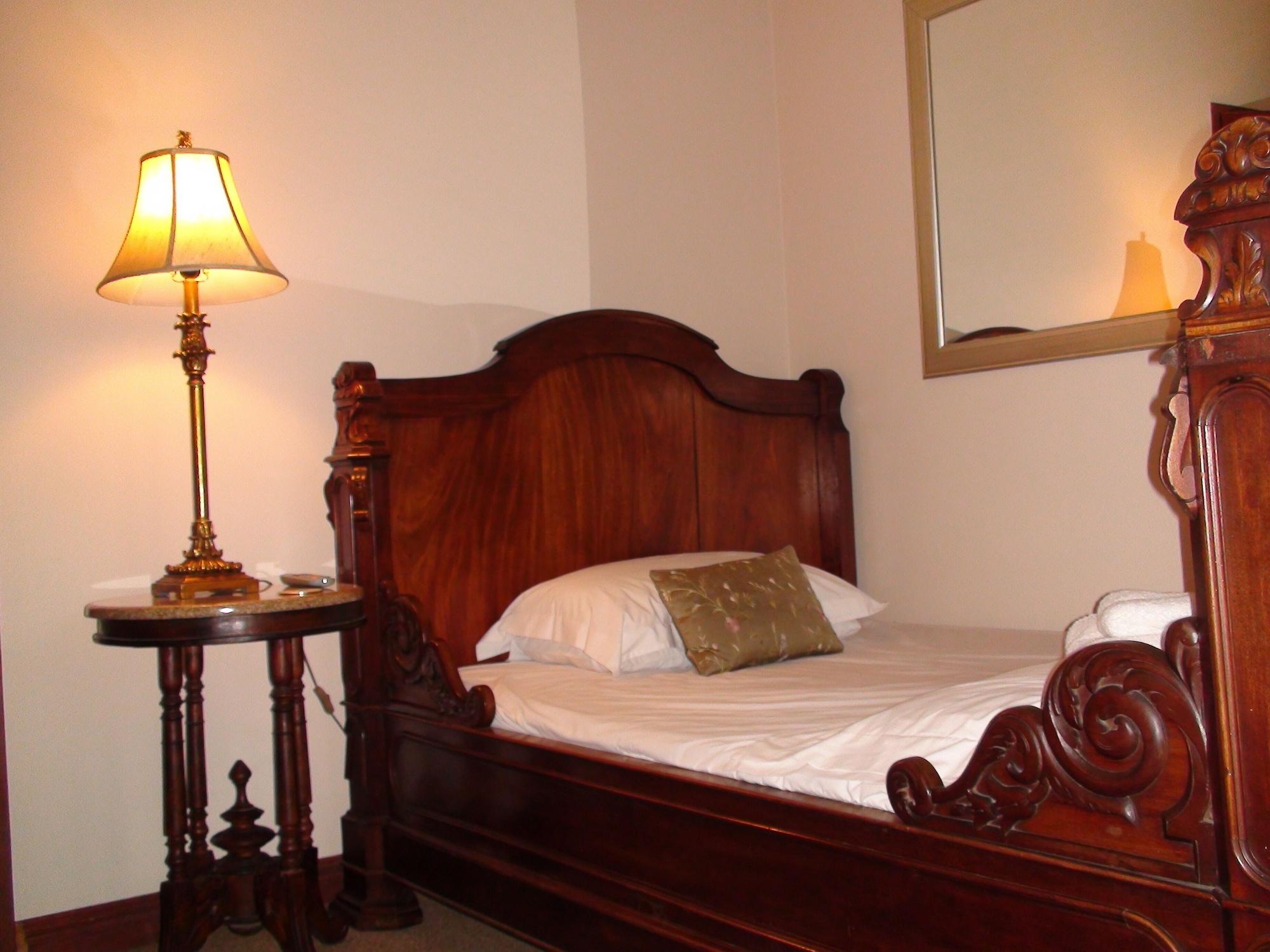 יוהנסבורג Villa Lugano Guesthouse מראה חיצוני תמונה