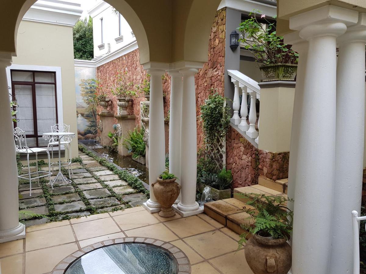 יוהנסבורג Villa Lugano Guesthouse מראה חיצוני תמונה