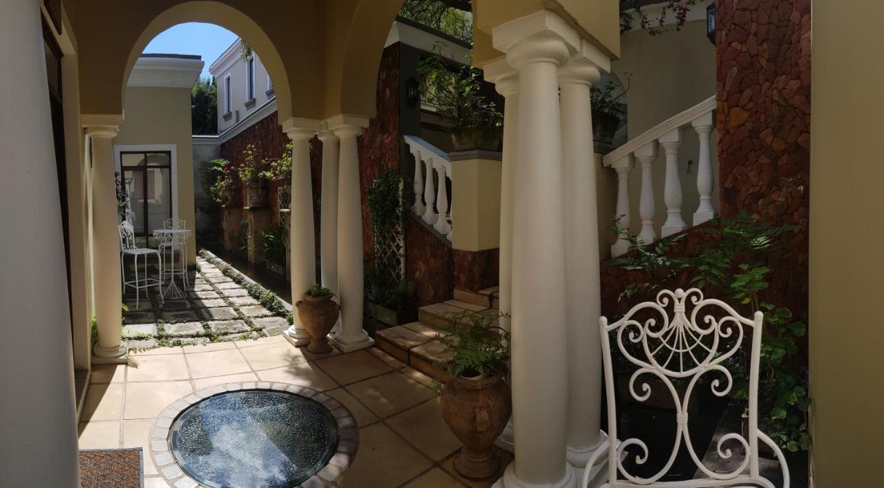 יוהנסבורג Villa Lugano Guesthouse מראה חיצוני תמונה