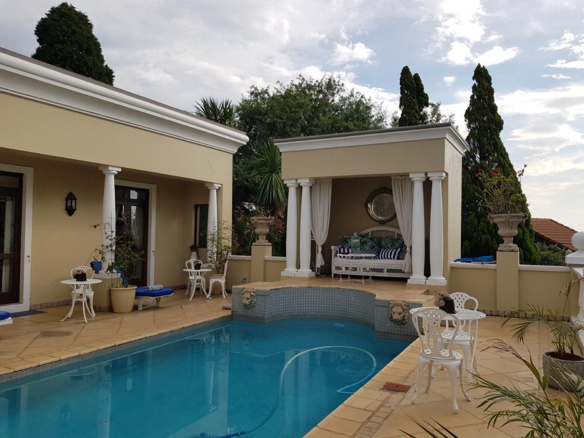 יוהנסבורג Villa Lugano Guesthouse מראה חיצוני תמונה